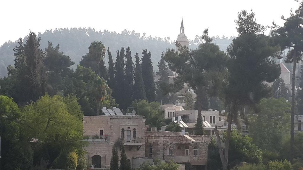 Rosary Sister Guest House Ein Karem Jerusalem Eksteriør billede